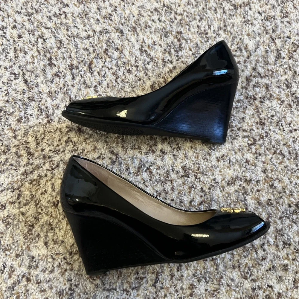 Tory Burch Wedged Open‎ Toe Shoes Sz 7.5 Black 3.5